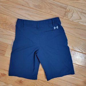 Boys Under Armour Shorts size Medium (10-12)